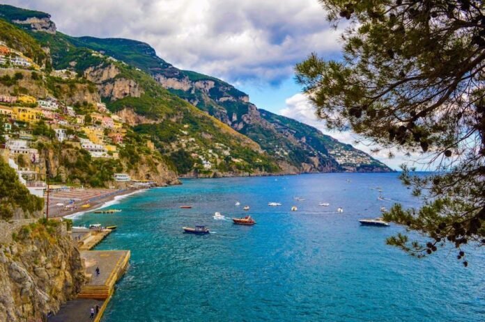 12 Underrated U.S. Towns to Visit in 2025