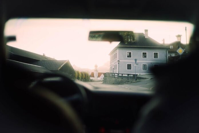 How to Plan a Road Trip Without Overplanning